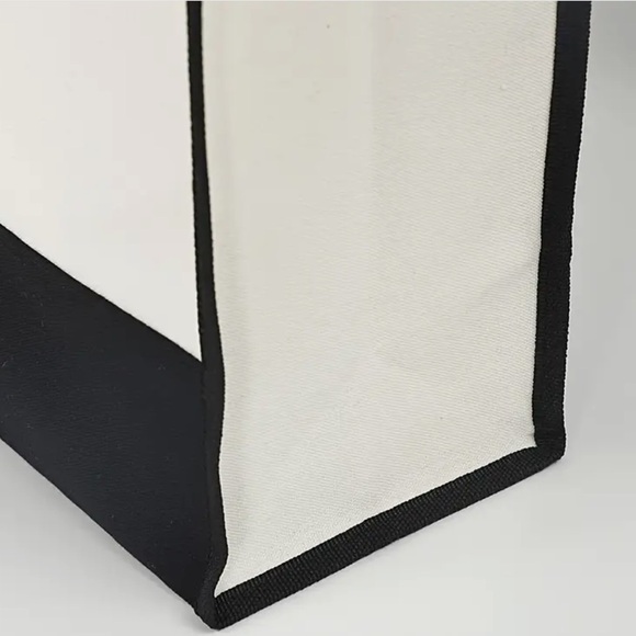 Dunkie Junkie Tote-NWT - Picture 4 of 5